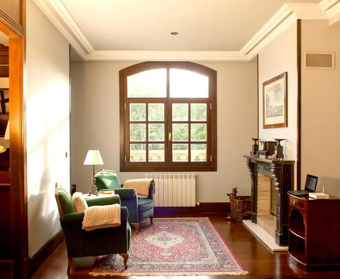 Family Home In Oiartzun With Mountain View
